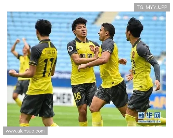 广州恒大迎战水原蓝，争夺亚冠小组赛关键胜利之战